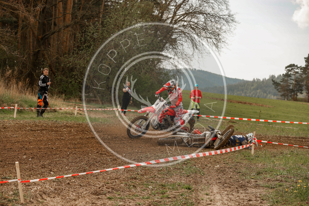 4TaktLauf1-713 | koppe-media - Realisiert mit Pictrs.com
