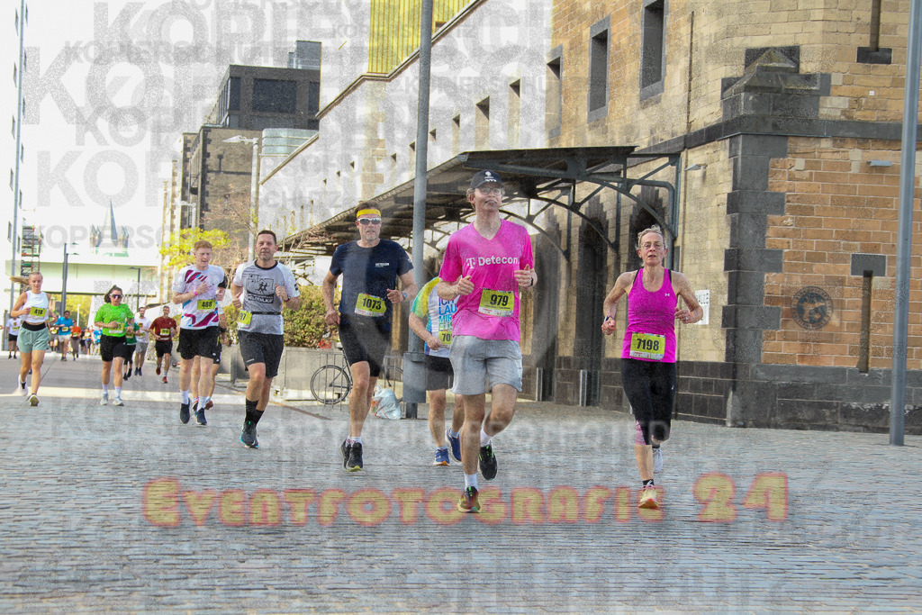 250920_1458_EV4_7727 | Sportfotografie im Rhein-Sieg Kreis, Köln, Bonn, NRW, Rheinland Pfalz, Hessen, etc. Unser Tätigkeitsfeld umfasst den Laufsport vom Volkslauf über den Marathon, Duathlon, Triathon bis zum Ultralauf wie Kölnpfad Ultra oder Schindertrail.
