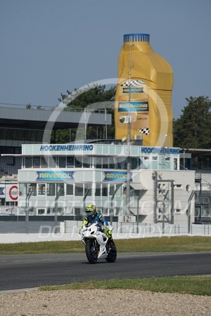 2024_09_01_PBK_35523 | Sportfotografie; SlowMotion; Video; Rennstrecke; Hafeneger; Speer; Racing; RSE; BMW; CBO; Trackday; Motorsportarena; Hockenheimring; Brno; Most; Barcelona; Valencia