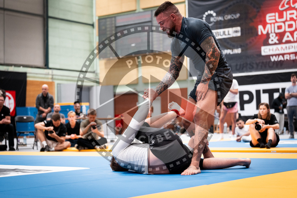 20250906PBB4810 | Fighters compete during the ADCC European Trials  competition in Warsaw, Poland, on September 6, 2025.