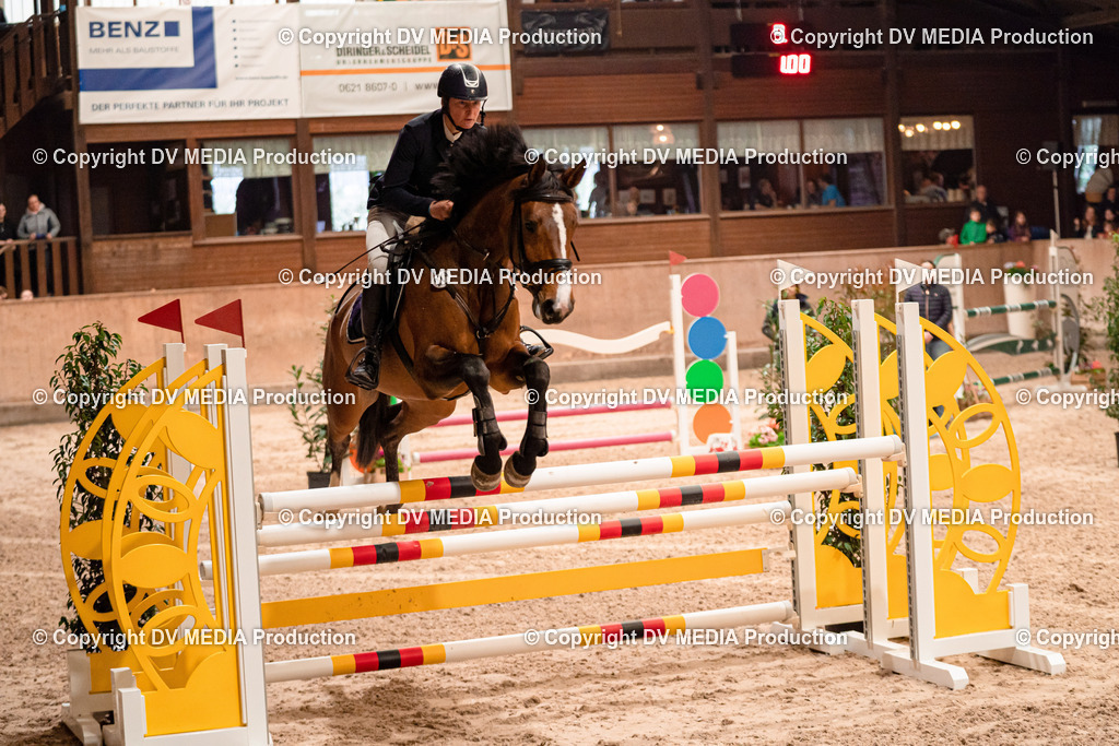 Springen Tag 2-648 | dv-media-shop - Realisiert mit Pictrs.com