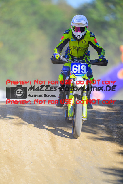 MaZZes_Fotomatrix_20241005_6007705_8190 | SENIOR