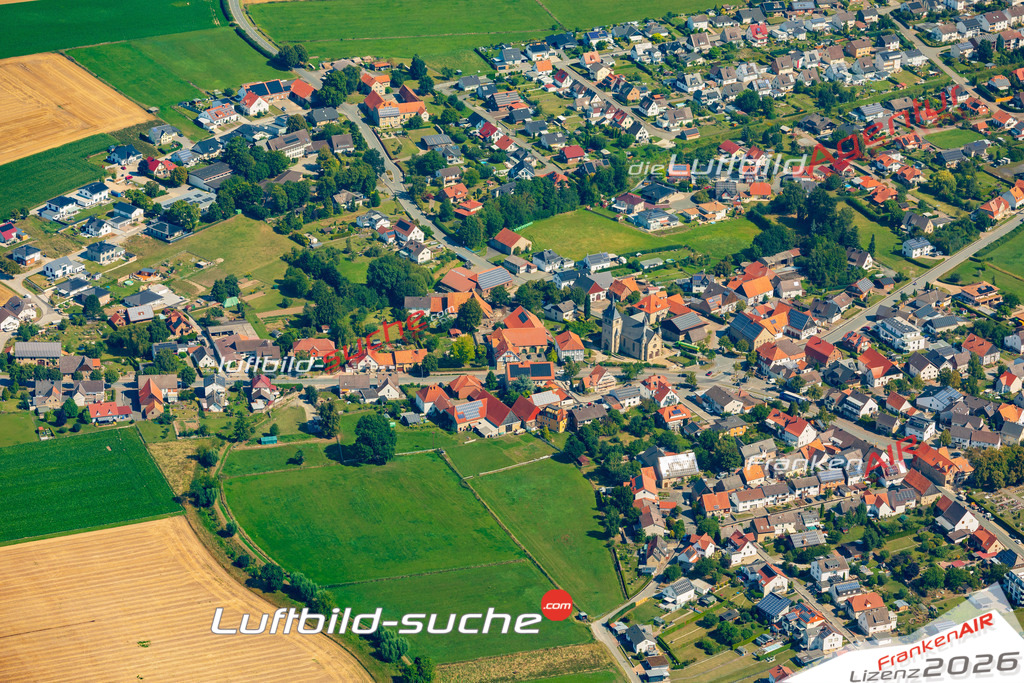 Giershagen Warburg Bild- Das Luftbild wurde 2025 vom UL-Flugzeug heraus erstellt ( keine Drohne bzw. Drohnenaufnahme ) - Hochauflösende Luftaufnahme -Nicht vergleichbar mit Google Maps oder Satelittenbilder- Die Geschenkidee !Mit Lizenz und Bildrechte bestellbar - CC