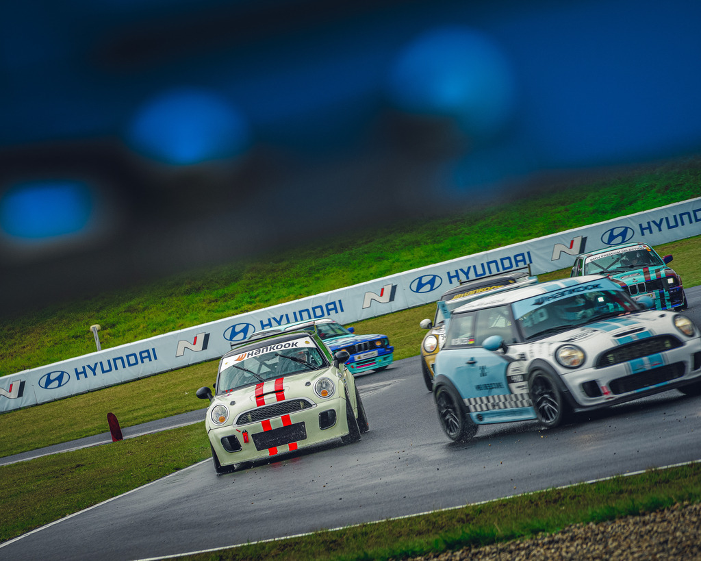 DSC05633 | Exklusive Motorsport-Fotografie aus Leipzig von TXO Media – für Rennfahrer, Teams & Sponsoren. Sausemuth liefert starke Bilder, die Emotion zeigen. Jetzt buchen & glänzen! - Realisiert mit Pictrs.com