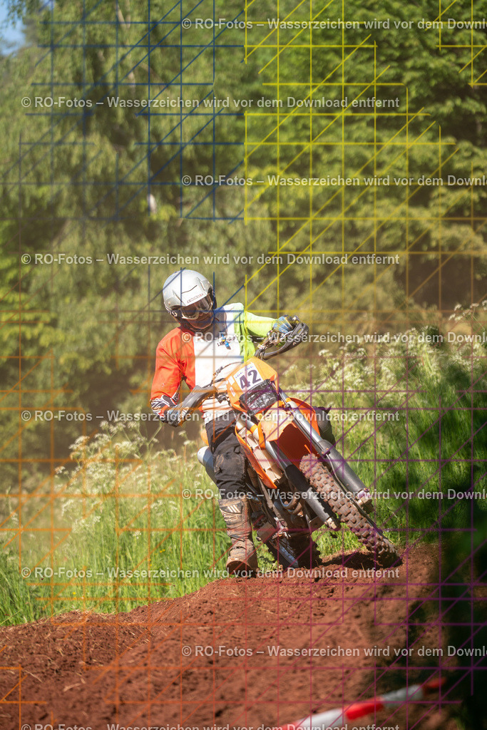 Wolfshausen 3 Lauf -1291 | Sportfotografie von RO-Fotos: Motorsport, Motocross, Enduro, Laufveranstaltungen und Triathlon. Professionelle Fotos von Sportlern und Events. - Realisiert mit Pictrs.com