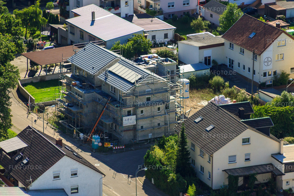 Luftbild: Waldstraße , Neubau der sozial-therapeutischen Kette Südpfalz in Kandel im Bundesland Rheinland-Pfalz in Deutschland. Foto: IMG_30682.jpg vom 31.07.2010 durch Werner Riehm/FLY-FOTO.de