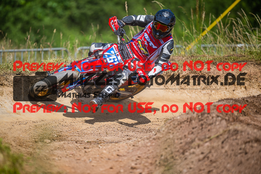 MaZZes_FotoMatrix_220619_1479 | S3