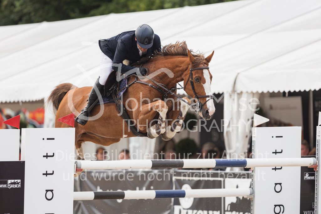 250601_MayDays_GP-579 | Deine schönsten Turniermomente als professionelle Fotos! Entdecke hochwertige Pferdesport-Fotografie im Online-Shop. Jetzt Fotos finden & bestellen!