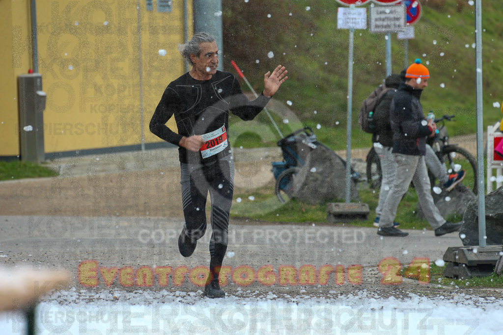 230107_1254_EX1_1524 | Sportfotografie im Rhein-Sieg Kreis, Köln, Bonn, NRW, Rheinland Pfalz, Hessen, etc. Unser Tätigkeitsfeld umfasst den Laufsport vom Volkslauf über den Marathon, Duathlon, Triathon bis zum Ultralauf wie Kölnpfad Ultra oder Schindertrail.