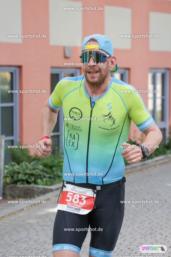 KSZ_9777 | Stadttriathlon Erding 2025. #yourpictrs #sportshot_your_pictrs @Sportshotphotography #stadttriathlonerding Copyright: www.sportshot.de