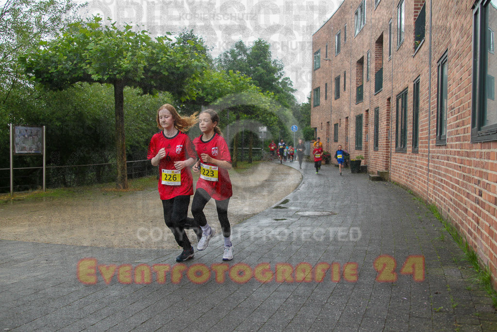 240622_1043_EV4_0736 | Sportfotografie im Rhein-Sieg Kreis, Köln, Bonn, NRW, Rheinland Pfalz, Hessen, etc. Unser Tätigkeitsfeld umfasst den Laufsport vom Volkslauf über den Marathon, Duathlon, Triathon bis zum Ultralauf wie Kölnpfad Ultra oder Schindertrail.