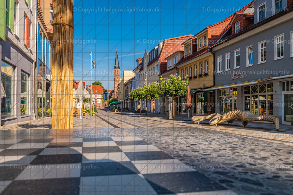 Wilhelmstraße | Kaufen sie online außergewöhnliche Fotografien auf Leinwand Acrylglas Fotoprint Aludibond von holgerweigeltfotografie - Realisiert mit Pictrs.com