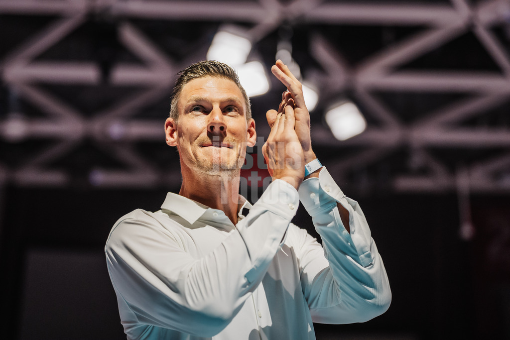 Volleyball | Männer | Testspiel | Deutschland vs. Italien | 26.05.2025 | Marcus Böhme wird geehrt