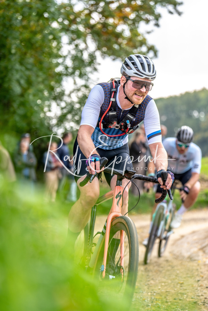 Ralf Eppink Photography 20251012_DSC03574 | Sportfotografie, Eventfotografie, Porträtfotografie, Radsport Fotograf, Triathlon Fotograf, Düsseldorf Fotograf, Köln Fotograf, Actionfotografie, Teamfotografie, Peoplefotografie, Business Portraits, Veranstaltungsfotografie, Reportagefotografie - Realisiert mit Pictrs.com