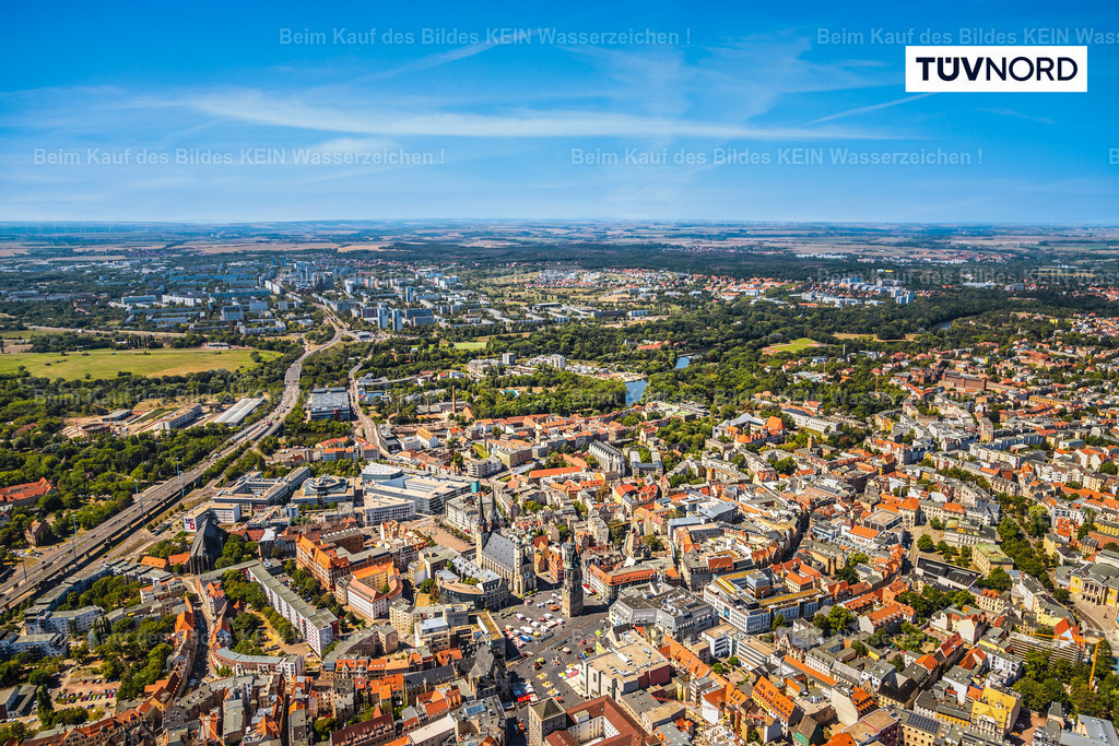 Luftbild Halle Pauluskirche TÜV Nord-9008 | Die Magdeburger Platte® - das sind die schönsten Luftbilder von Magdeburg & Sachsen-Anhalt auf Acryl, Leinwand oder zum Download. Das ist Luftbildfotografie & Luftbildaufnahmen mit Drohne & Flugzeug.  - Realisiert mit Pictrs.com