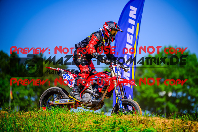 MaZZes_FotoMatrix_240512_6021986_1995 | S2