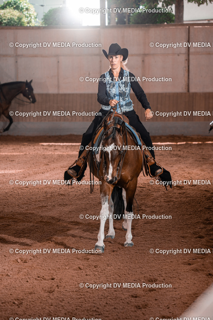 NE101048 | dv-media-shop - Realisiert mit Pictrs.com