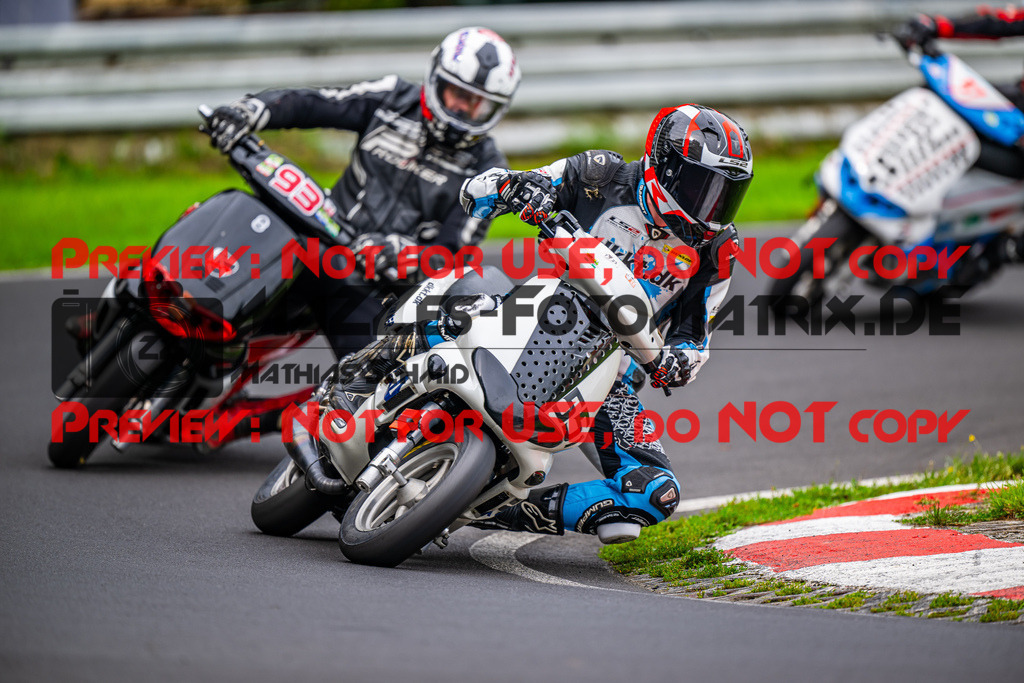 MaZZes_FotoMatrix_230827_4032 | K2