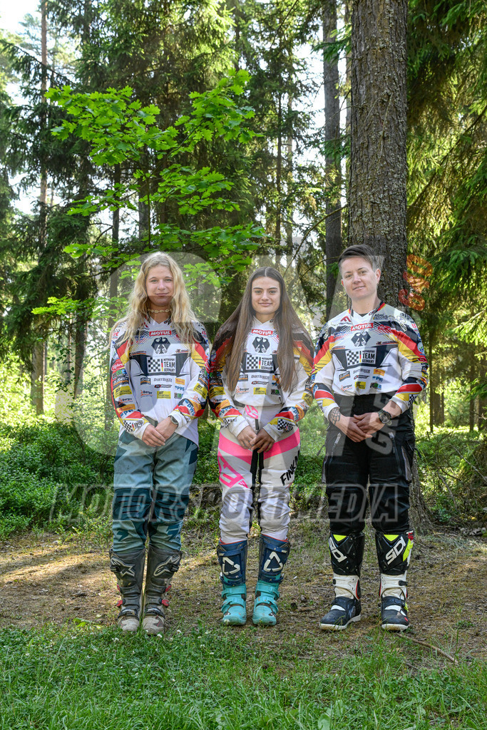 NZ8_1305 | grenznic640