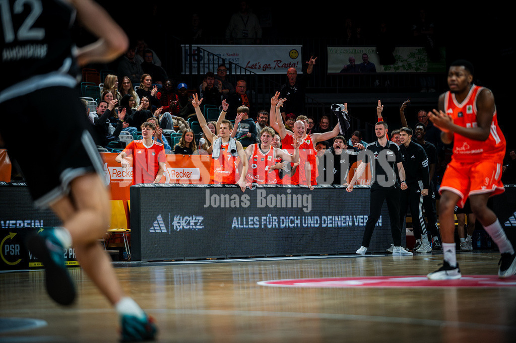 Rasta-75 | jns.sportfotos - Realisiert mit Pictrs.com