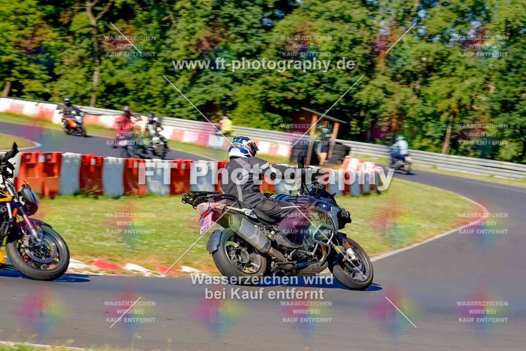 _MOT5267 | Hier findet Ihr Bilder von Touristenfahrten auf der Nürburgring Nordschleife oder von anderen Veranstaltungen die ich besucht habe. Viel Spass beim Durch Schauen 