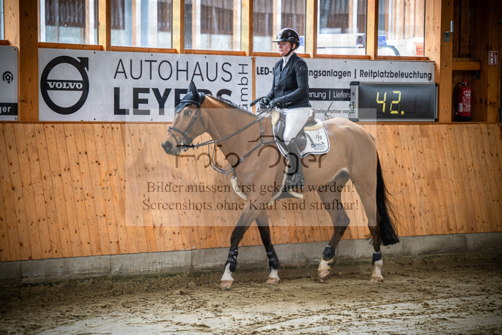 DOS_0866 | Entdecke hochwertige Reitturnierfotos von Foto Oger. Professionell, emotional und authentisch – jetzt Lieblingsmomente im Shop bestellen.Deutschlandweite Turnierfotografie. - Realisiert mit Pictrs.com