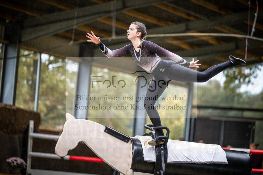 DOS_0648 | Entdecke hochwertige Reitturnierfotos von Foto Oger. Professionell, emotional und authentisch – jetzt Lieblingsmomente im Shop bestellen.Deutschlandweite Turnierfotografie. - Realisiert mit Pictrs.com