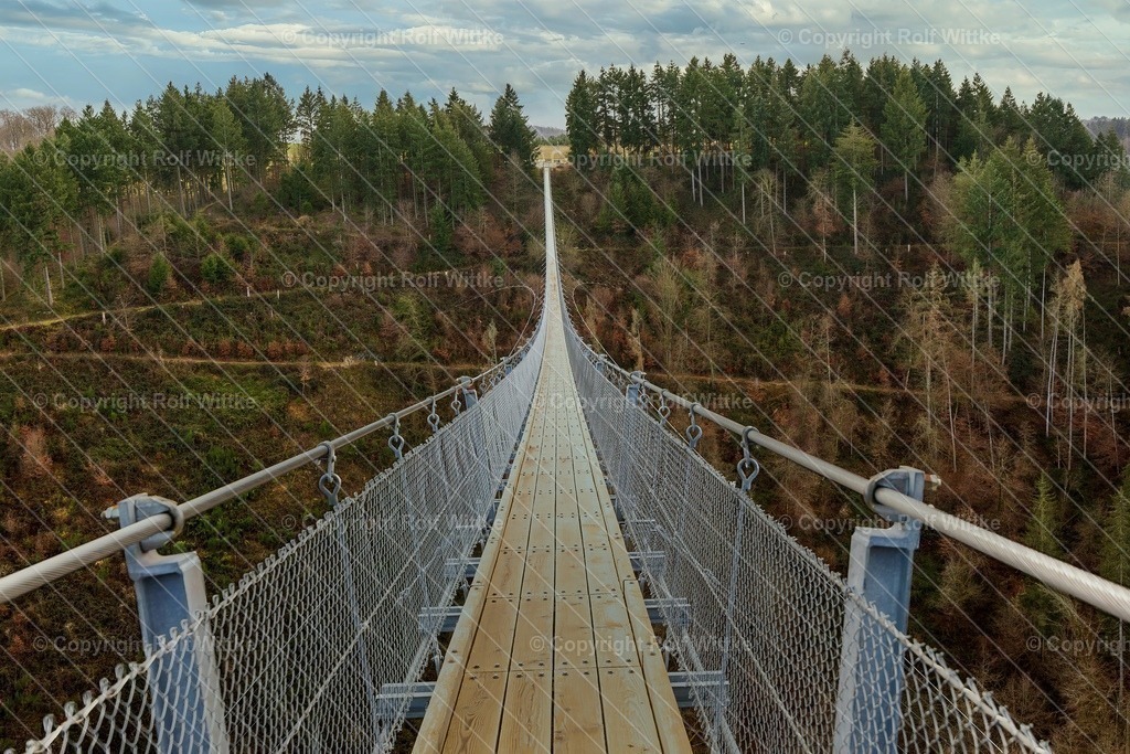 hänge2 | Rolf Wittke  - Realisiert mit Pictrs.com