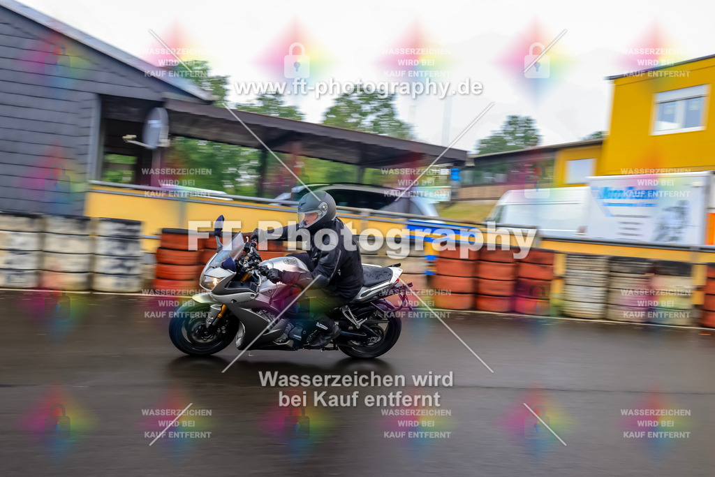 OBK-6106 | Hier findet Ihr Bilder von Touristenfahrten auf der Nürburgring Nordschleife oder von anderen Veranstaltungen die ich besucht habe. Viel Spass beim Durch Schauen 