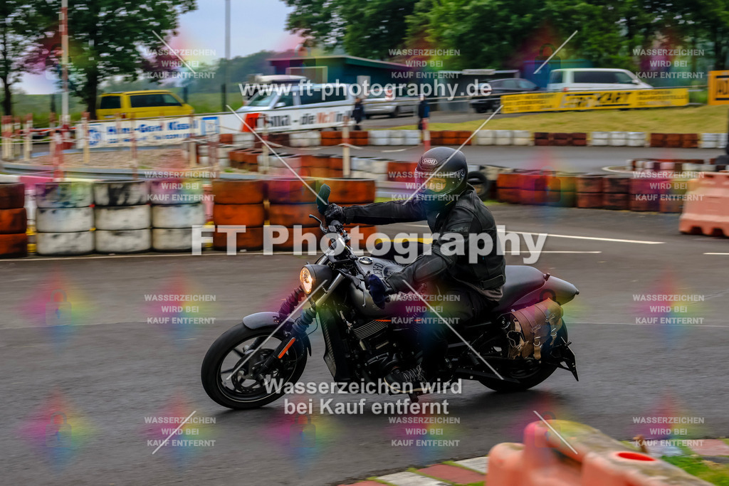 OBK-5425 | Hier findet Ihr Bilder von Touristenfahrten auf der Nürburgring Nordschleife oder von anderen Veranstaltungen die ich besucht habe. Viel Spass beim Durch Schauen 