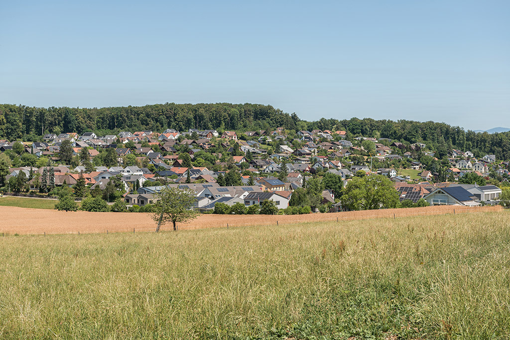 Wohnquartier | in Lupsingen, Baselland, Schweiz - Realisiert mit Pictrs.com
