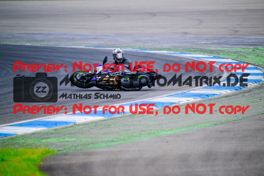 MaZZes_FotoMatrix_240614_6007705_6163 | GELB