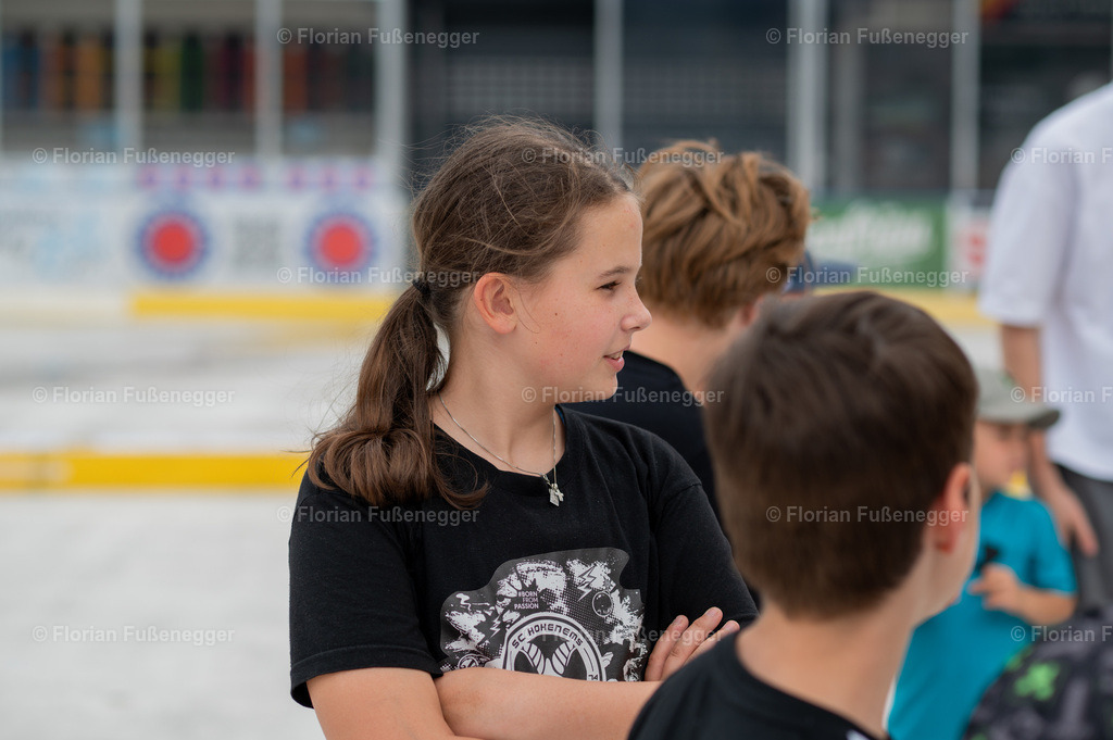 053DE0A3-F8B9-4842-B8CF-6266AF78AFC4 | "Fussifoto.com – Ihr Ansprechpartner für hochwertige Fotografie! Entdecken Sie kreative Bilder und professionelle Dienstleistungen. Kontaktieren Sie uns für Ihre Projekte!"