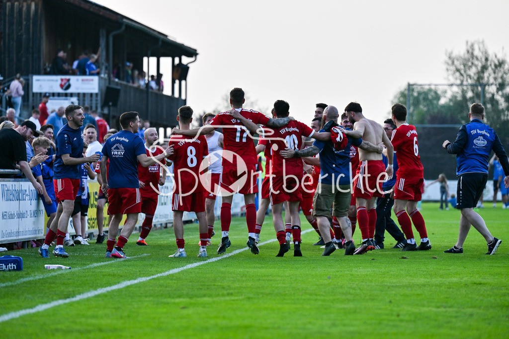 SpVgg Auerbach-Streitheim - TSV Burgheim | Professionelle Sportfotos aus den Bereichen Fußball, Eishockey, Handball und vieles mehr. Ob Sieg oder Niederlage