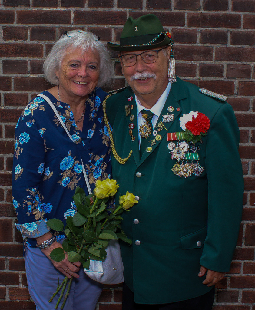 top-top.de-250601-211 | Foto, Video, Fotografie, Videografie, Fotobox, DJ, Discjockey, Musik, Musikbox, Veranstaltung, Photobooth, Amazon, Ebay, Buchtipp, Bestseller, Autor, Verlag, Buch, Wesel, Hamminkeln, NRW, Dinslaken, Rees, Drohne, Hochzeit, Party, Fotobox, Wesel, Fotograf