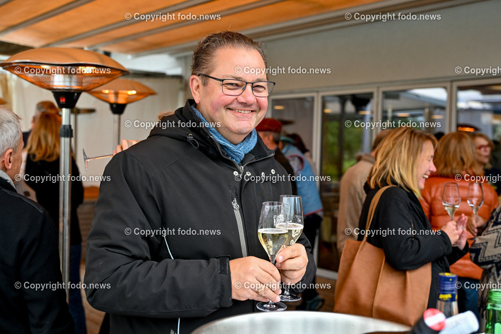 Frauen fuer Frauen_ Charity Oldtimerfahrt_ 04.10.2025-264 | 04.10.2025, Linz, AUT, Oldtimer Charity im Bild Frauen fuer Frauen Oldtimerfahrt, Teilnehmer©Harald Dostal / fodo.media