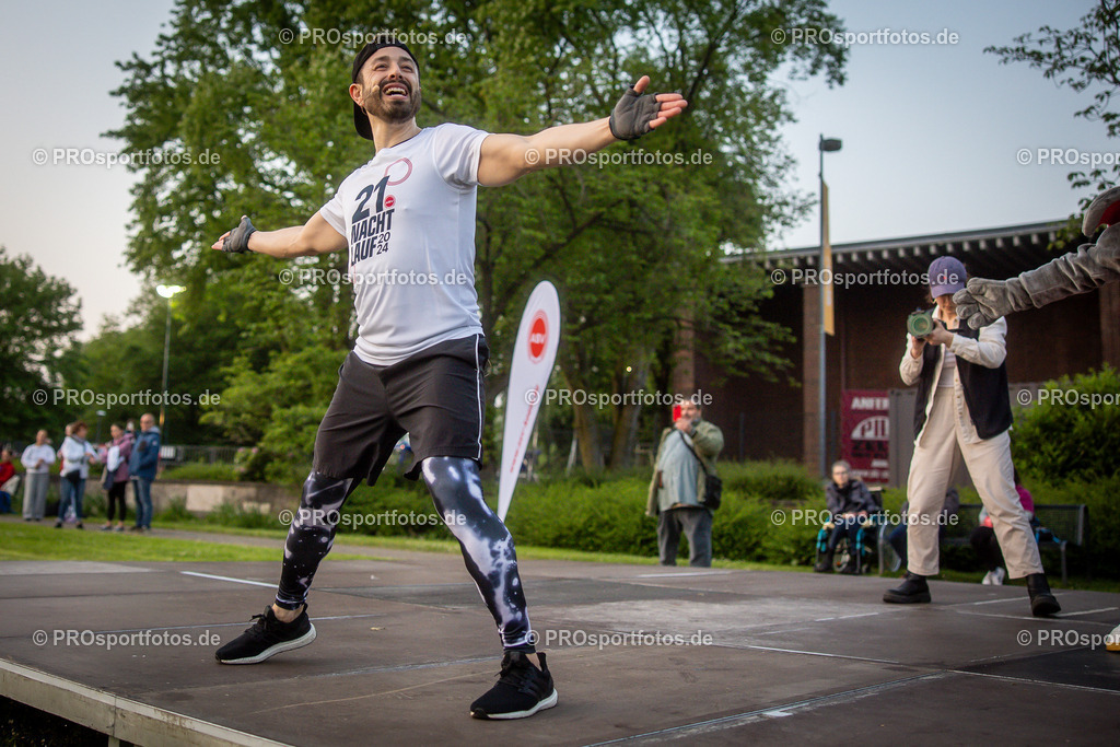 21. ASV Nachtlauf; Koeln, 08.05.24 | Impressionen vom 21. ASV Nachtlauf am 08.05.24 am Tanzbrunnen in Koeln. Foto: BEAUTIFUL SPORTS/Axel Kohring