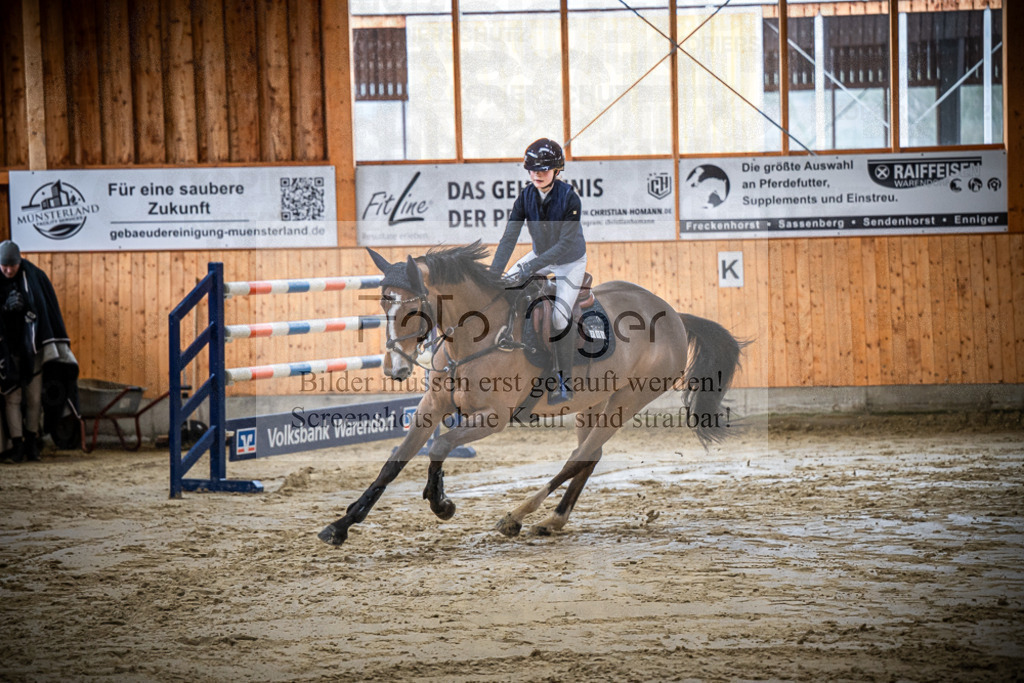 DOS_0353 | Entdecke hochwertige Reitturnierfotos von Foto Oger. Professionell, emotional und authentisch – jetzt Lieblingsmomente im Shop bestellen.Deutschlandweite Turnierfotografie. - Realisiert mit Pictrs.com