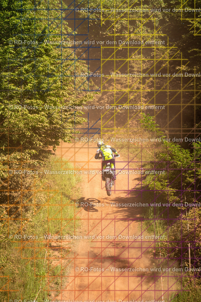Wolfshausen 3 Lauf -1380 | Sportfotografie von RO-Fotos: Motorsport, Motocross, Enduro, Laufveranstaltungen und Triathlon. Professionelle Fotos von Sportlern und Events. - Realisiert mit Pictrs.com