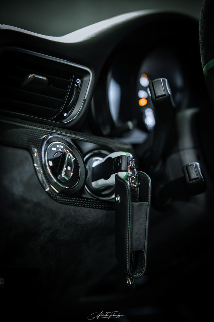 R6AT0256 _Alexander Tschuncky | Entdecken Sie die faszinierende Welt von Alexander Tschuncky Arts: Kreative Fotografie, atemberaubende Automobilkunst und hochwertiger Bilderdruck. Lassen Sie sich inspirieren! - Realisiert mit Pictrs.com