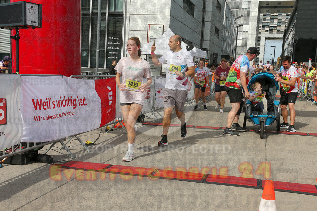 250920_1337_EX1_5886 | Sportfotografie im Rhein-Sieg Kreis, Köln, Bonn, NRW, Rheinland Pfalz, Hessen, etc. Unser Tätigkeitsfeld umfasst den Laufsport vom Volkslauf über den Marathon, Duathlon, Triathon bis zum Ultralauf wie Kölnpfad Ultra oder Schindertrail.