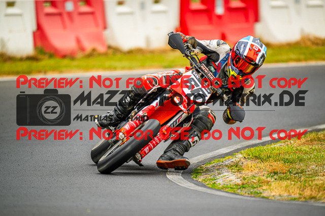 MaZZes_FotoMatrix_230701_1744 | S1