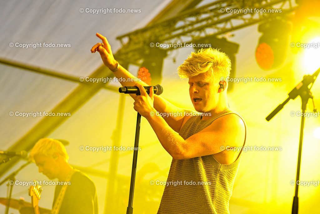 Schloss Eggenberg Thorsteinn Einarsson_ 24.06.2023-9 | 24.06.2023, Eggenberg, AUT, Brauereifest 2023, im Bild Thorsteinn Einarsson in Concert auf Schloss Eggenberg