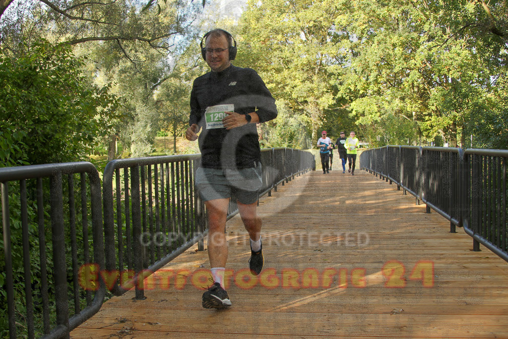 231015_1016_EV4_1289 | Sportfotografie im Rhein-Sieg Kreis, Köln, Bonn, NRW, Rheinland Pfalz, Hessen, etc. Unser Tätigkeitsfeld umfasst den Laufsport vom Volkslauf über den Marathon, Duathlon, Triathon bis zum Ultralauf wie Kölnpfad Ultra oder Schindertrail.