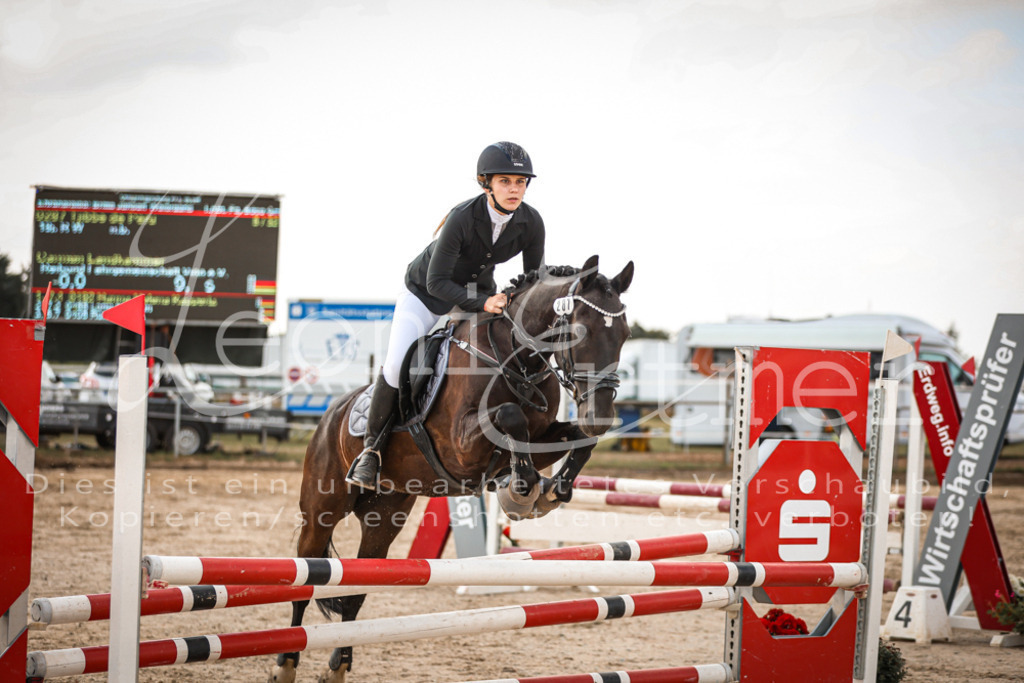 01.FrSpE00047 | Leoni Ertmer Photography - Realisiert mit Pictrs.com