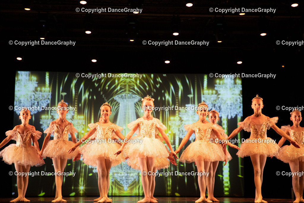 GPHY5375 | DanceGraphy - Realisiert mit Pictrs.com