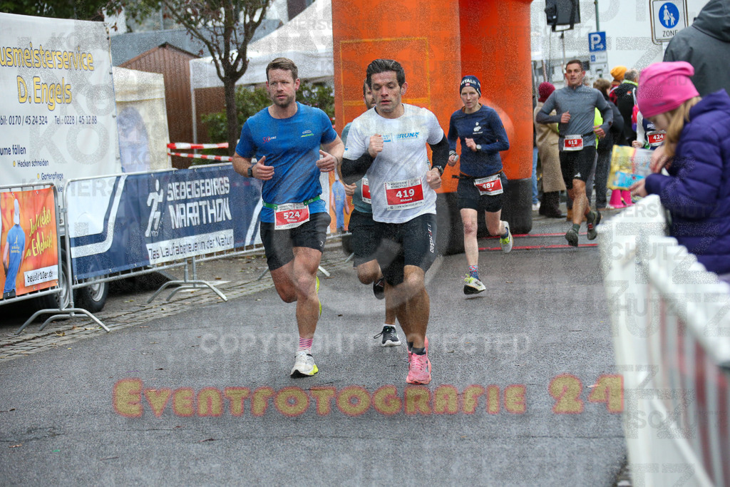 251130_1141_EX1_8257 | Sportfotografie im Rhein-Sieg Kreis, Köln, Bonn, NRW, Rheinland Pfalz, Hessen, etc. Unser Tätigkeitsfeld umfasst den Laufsport vom Volkslauf über den Marathon, Duathlon, Triathon bis zum Ultralauf wie Kölnpfad Ultra oder Schindertrail.