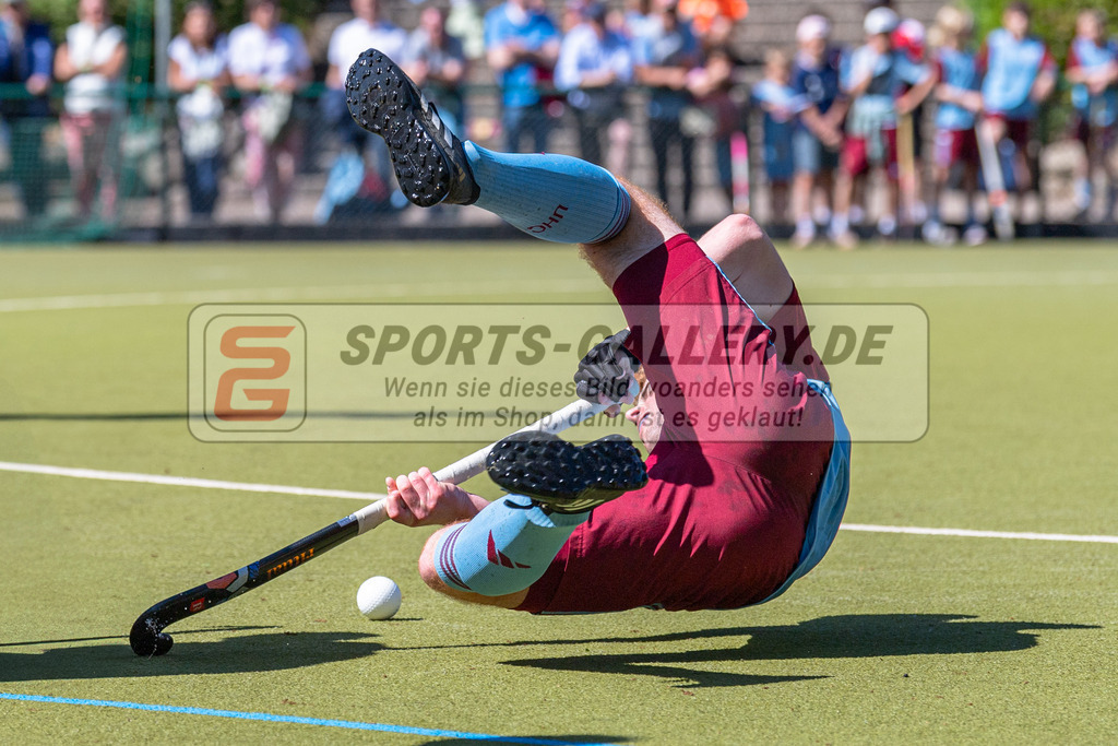SM_20250511-D5A_5717 | 1.Bundesliga Feld - Rückrunde (M) HTHC - UHC / 0:4 (0:2)