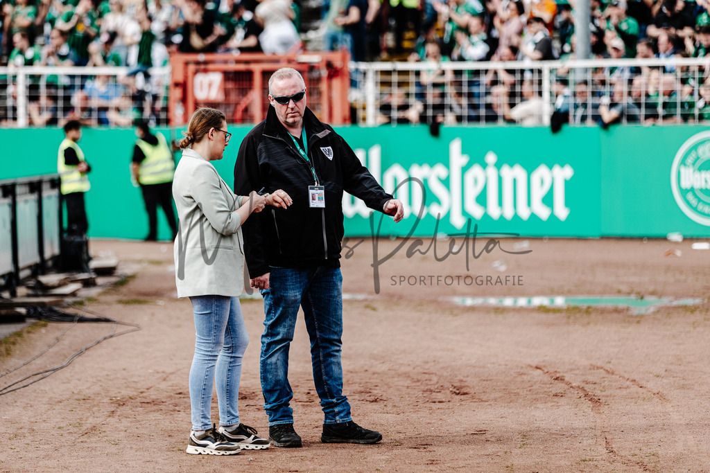 3. Liga, Saison 2023/24, 32. Spieltag: SC Preußen Münster - Jahn Regensburg | Münster, 06.04.2024: 3. Liga, 32. Spieltag, SC Preußen Münster gegen Jahn Regensburg im LVM-Preußenstadion in Münster. Foto: sportfotografie.ms | Markus Paletta - Realisiert mit Pictrs.com