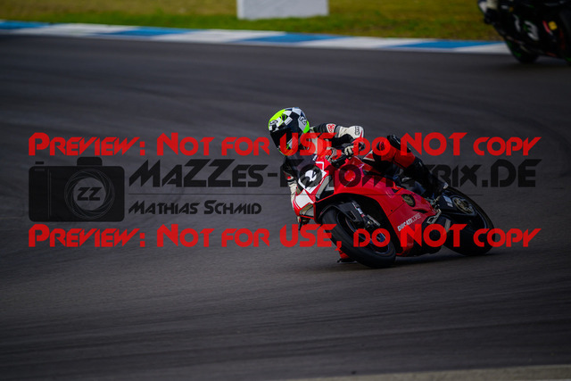 MaZZes_Fotomatrix_20250421_6007705_1690 | ROT